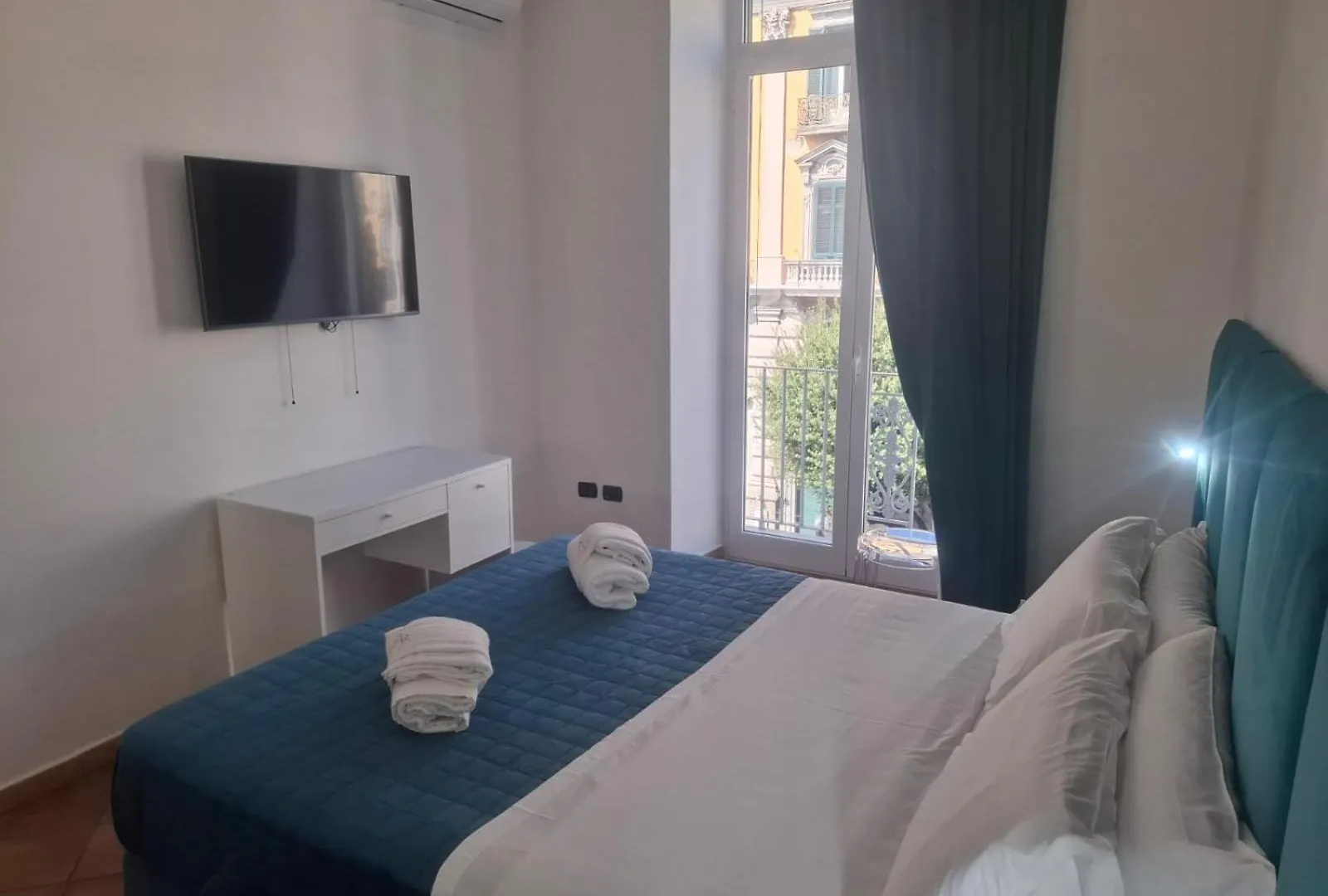 Neapolis Apartment Angioino