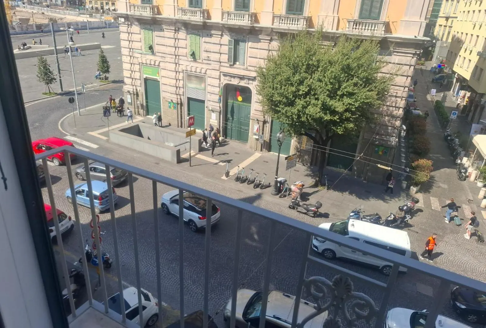 Neapolis Apartment Angioino Italy
